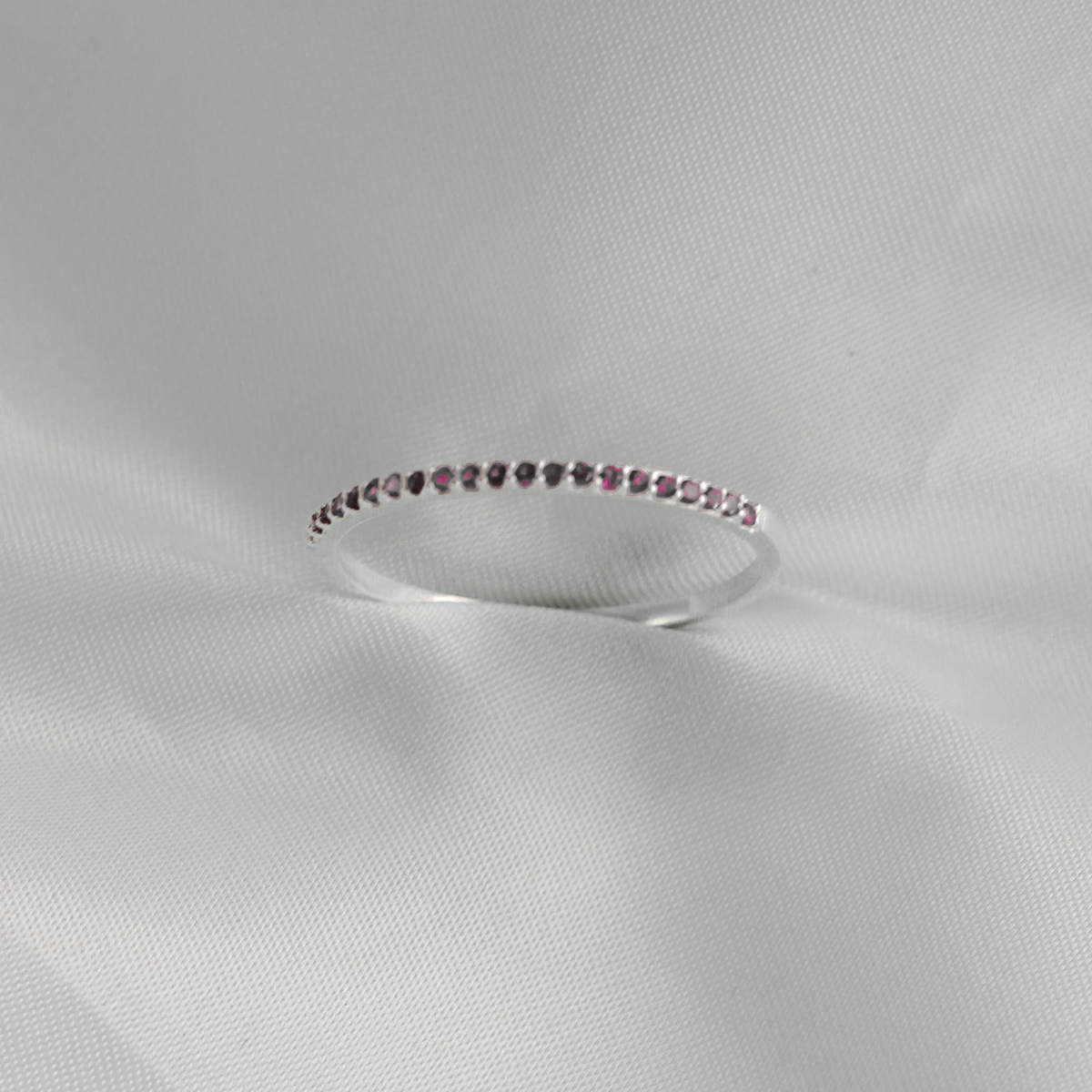 Anillo Orbe Pavé Rojo